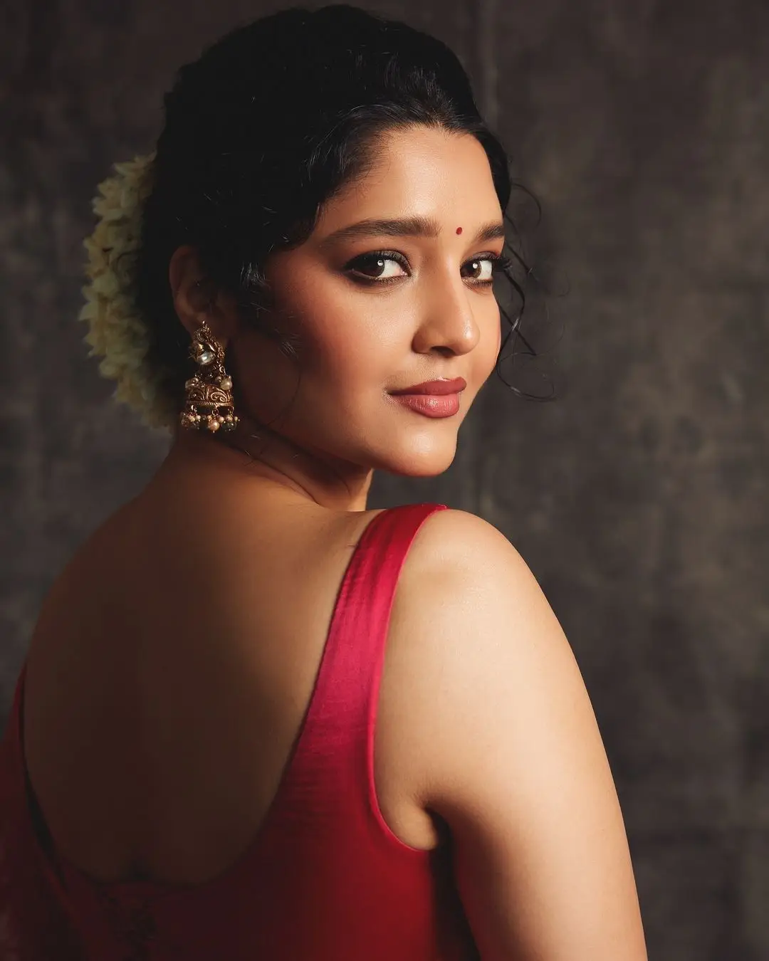 Ritika Singh Wearing Beautiful Earrings Red Saree Sleeveless Blouse